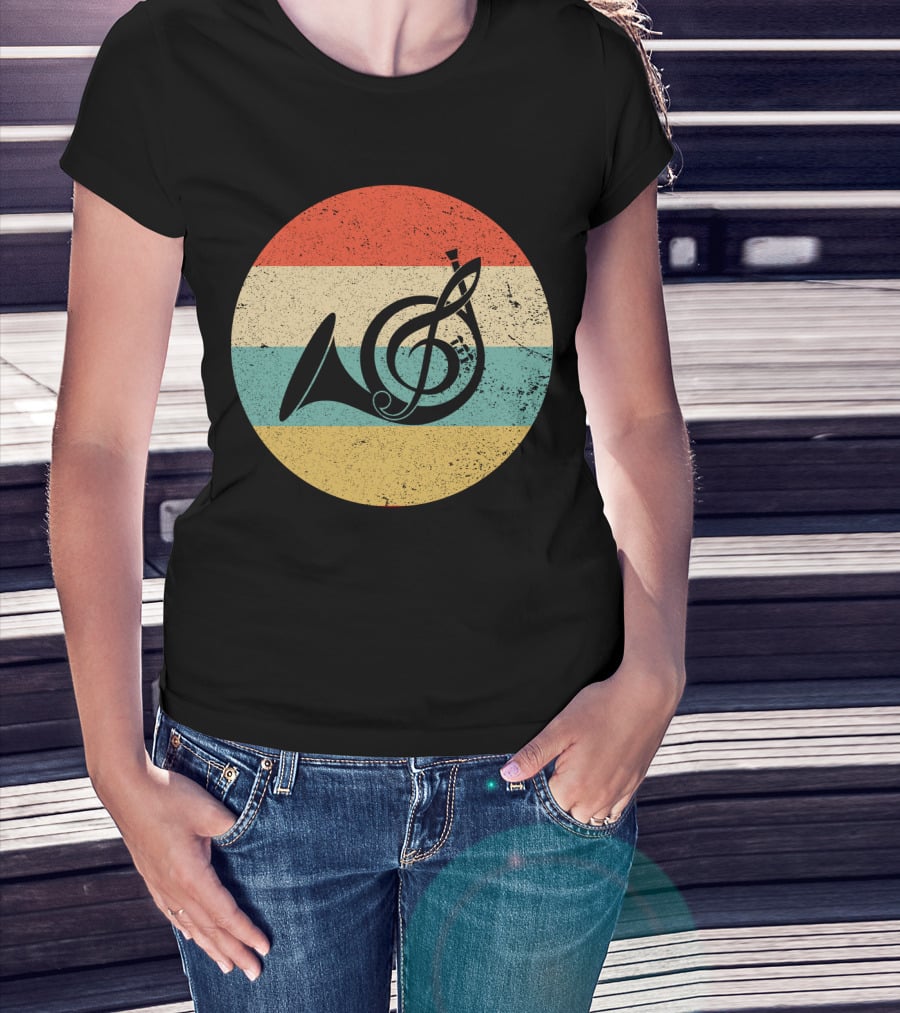 Vintage Retro Treble Clef French Horn Circle T-Shirt