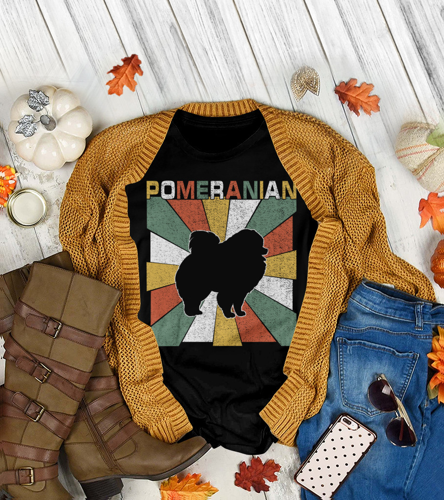 Pomeranian Dogs Retro 70s T-Shirt