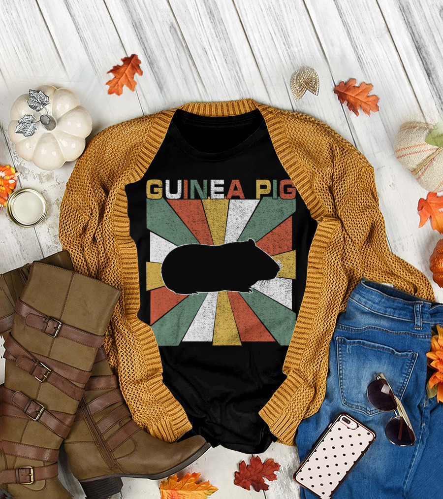 Guinea Pig Retro 70s Silhouette with Vintage Color Block T-Shirt