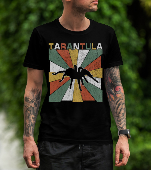 Tarantula Retro 70s Vintage Silhouette With Colorful Geometric Background T-Shirt