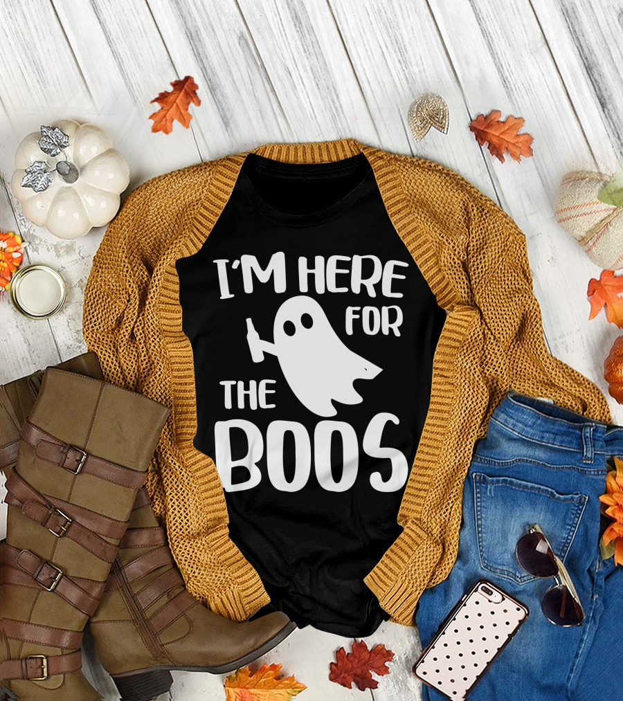 I'm Here For The Boos Halloween Ghost Holding Bottle T-Shirt