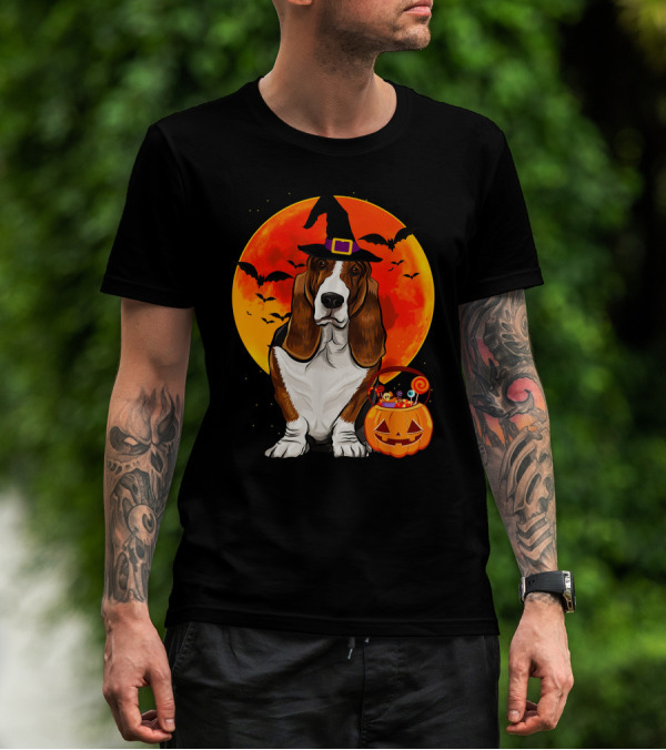Basset Hound Witch Hat Halloween Pumpkin Candy Holder With Full Moon And Bats T-Shirt