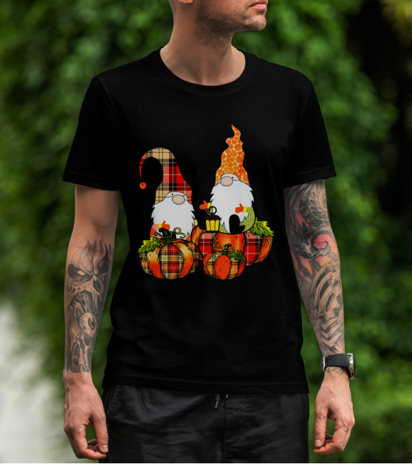 Cute Gnomes Halloween Funny Pumpkin Costume T-Shirt