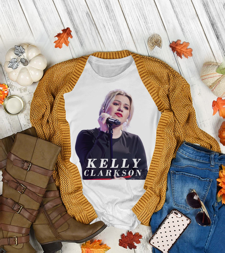 KELLY CLARKSON Concert Performance Microphone Stage T-Shirt