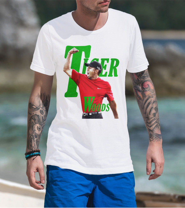 Tiger Woods Iconic Victory Pose Golf Tank Top T-Shirt