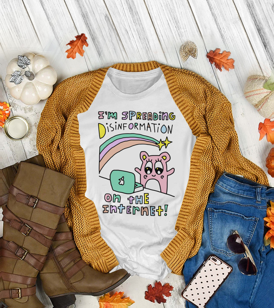 I'm Spreading Disinformation On The Internet Cartoon Laptop Bear Rainbow Stars T-Shirt