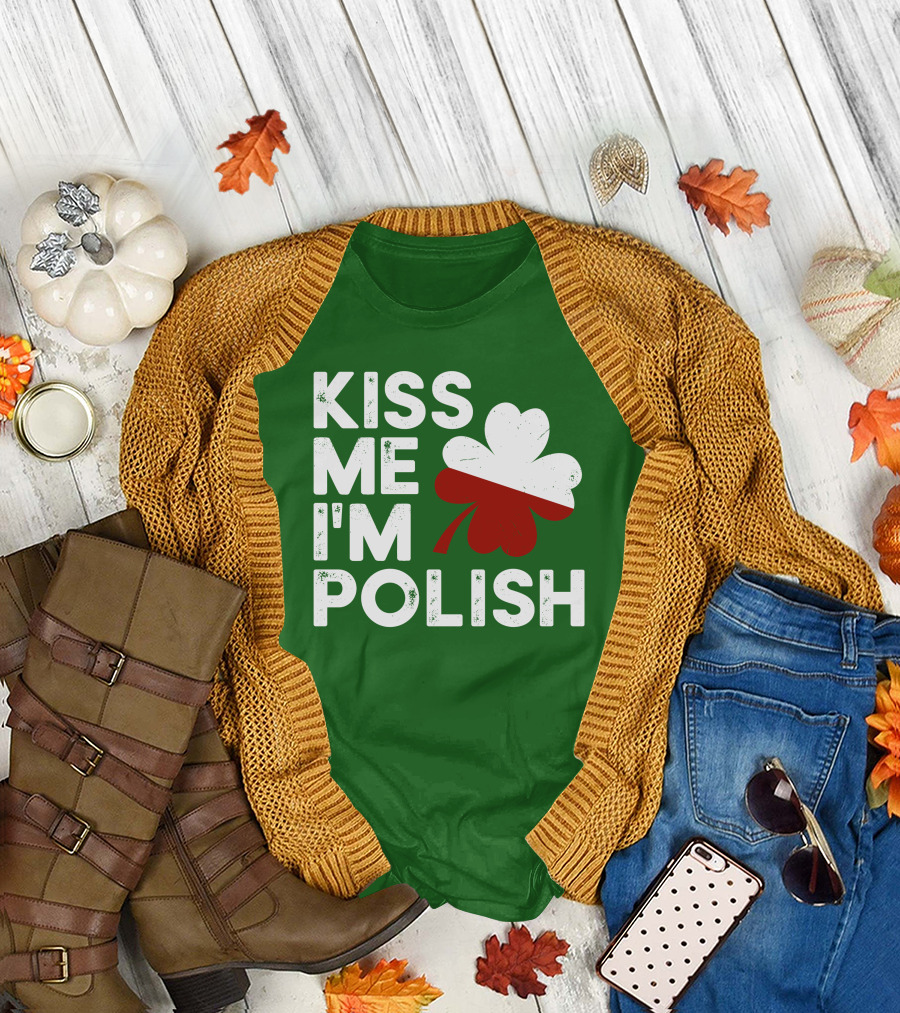 Kiss Me I'm Polish Shamrock Leaf St. Patrick's Day T-Shirt