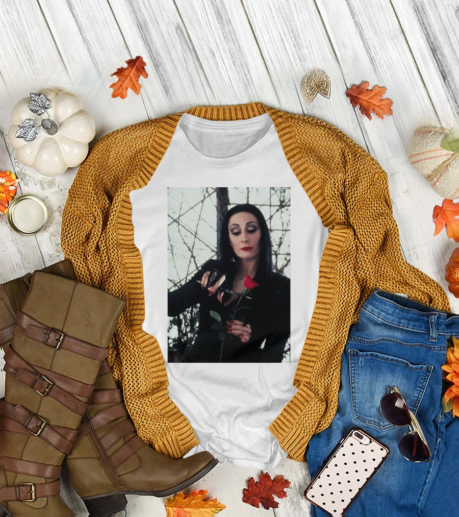 Morticia Addams Anjelica Huston Cutting Rose Scene T-Shirt