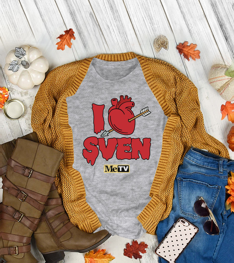 MeTV Store I Heart Sven with Anatomical Heart and Arrow T-Shirt