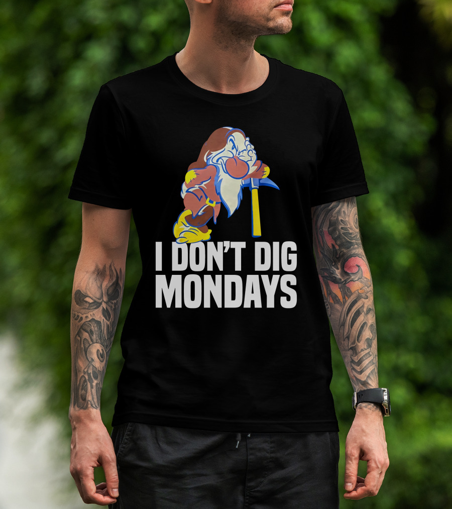 Grumpy I Don’t Dig Mondays Dwarf With Pickaxe T-Shirt