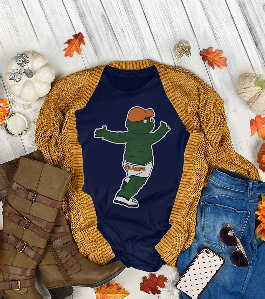 Streaking Champs Gator Mascot With Orange Cap and Shades T-Shirt