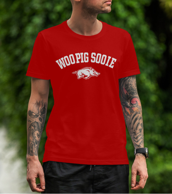 WOO PIG SOOIE Arkansas Razorbacks T-Shirt