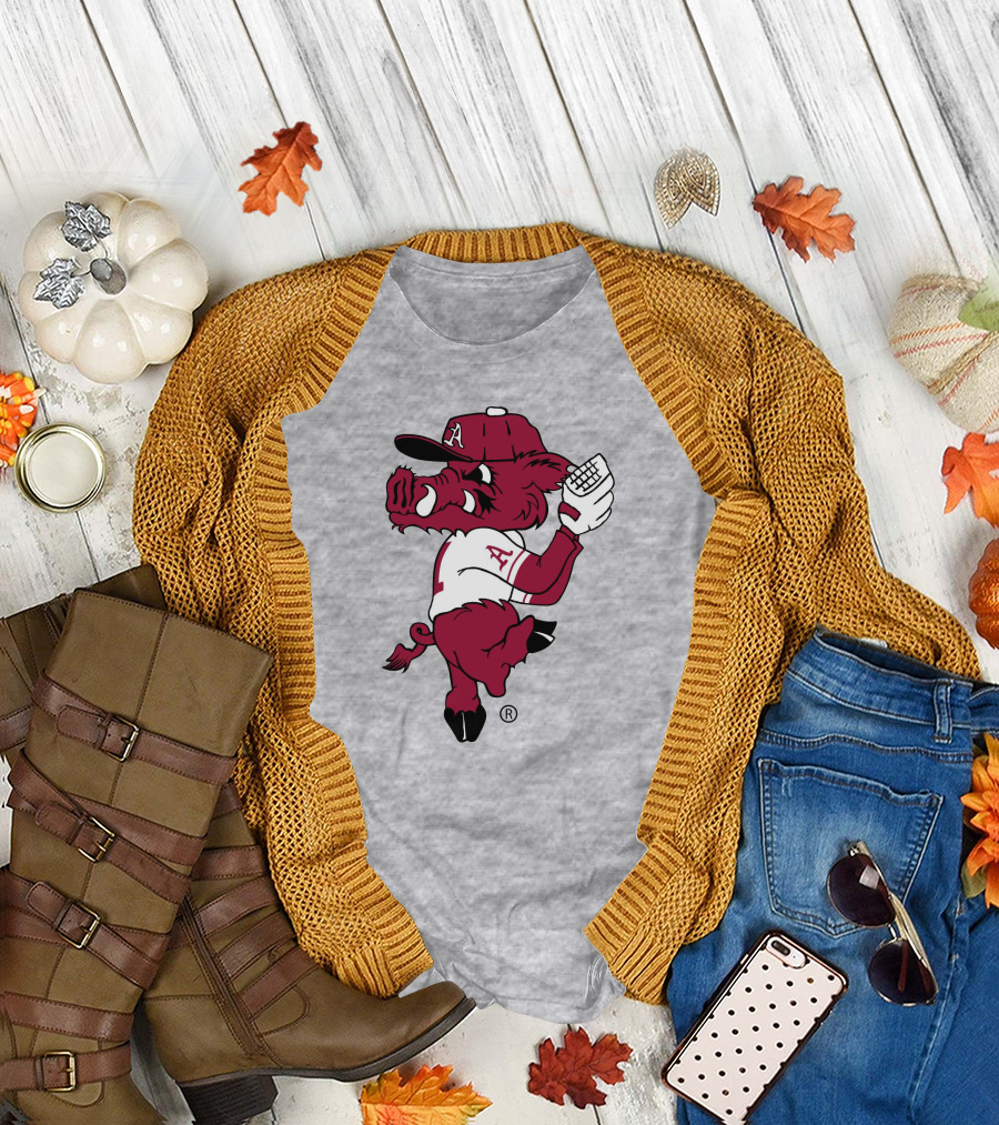 Razorbacks Pitching Ribby Baseball Cartoon Character T-Shirt