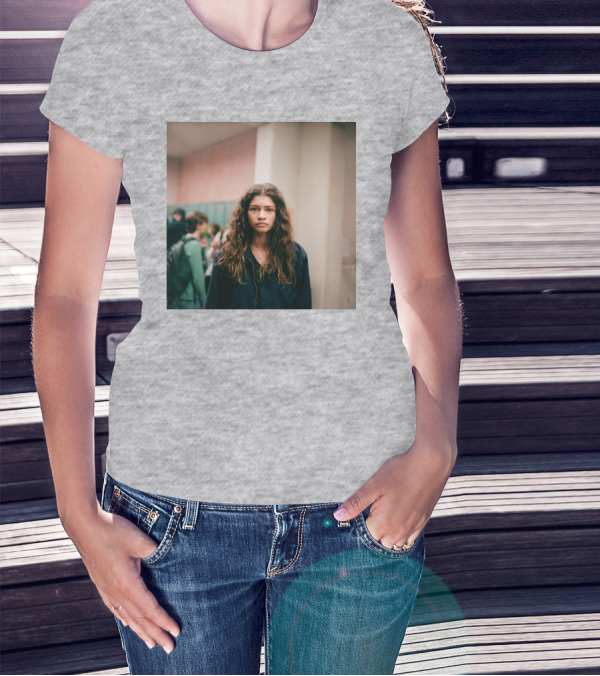 Labrinth Euphoria Season 2 Music Labrinth-Music Shop Rue Hallway Scene T-Shirt