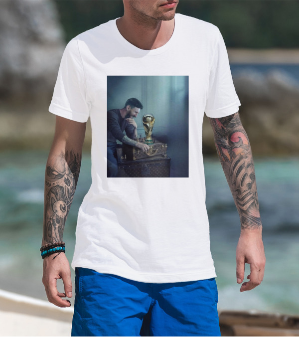 Lionel Messi Celebrates With World Cup Trophy On Luxury Trunk T-Shirt