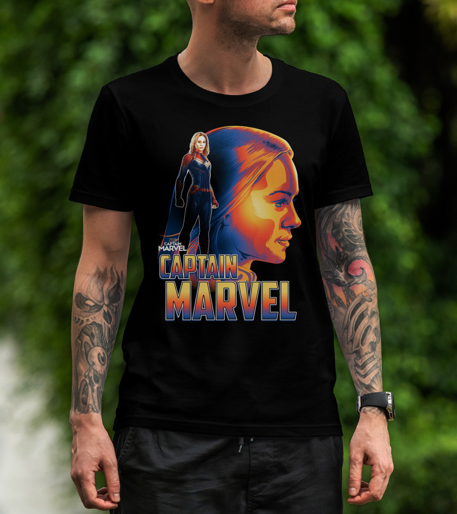 Captain Marvel Heroic Sunset Profile T-Shirt
