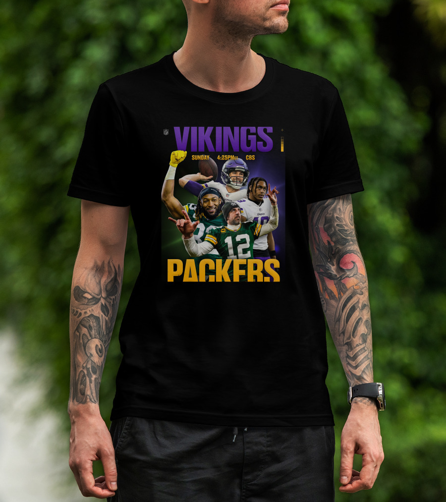 Vikings Packers Sunday 4:25PM CBS T-Shirt