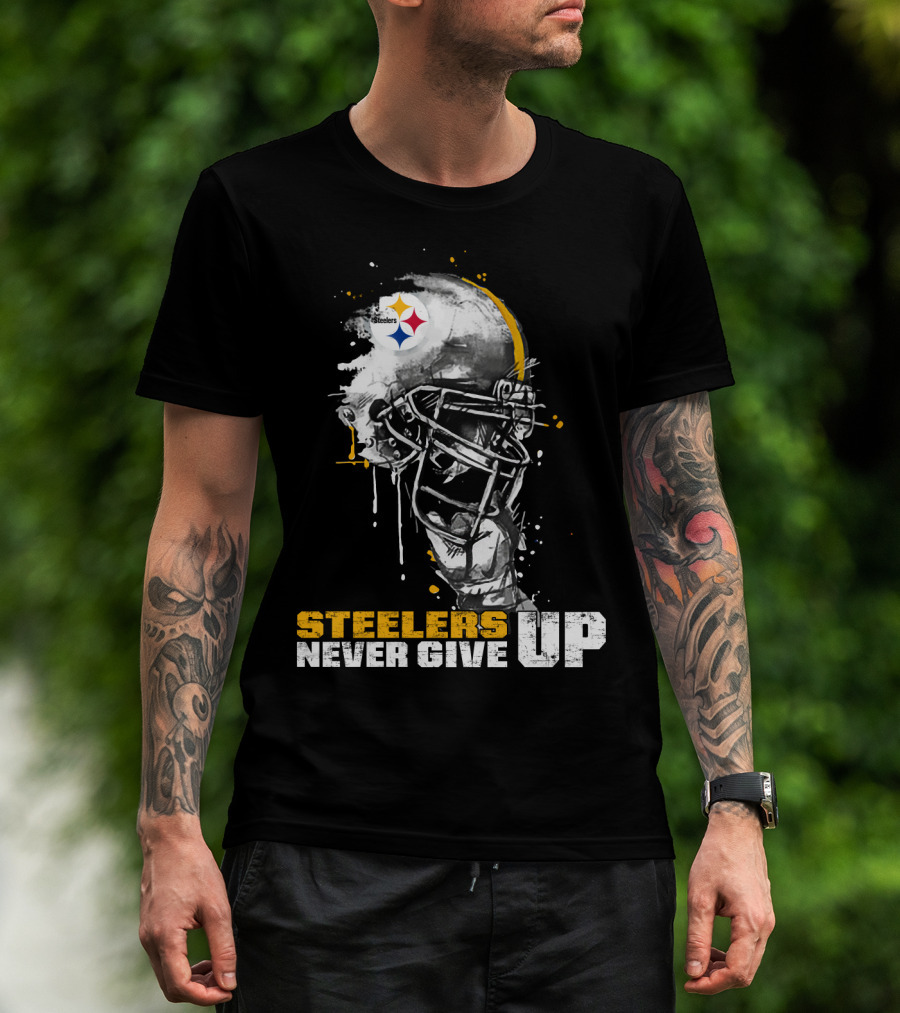 Steelers Never Give Up Helmet *Special Edition T-Shirt