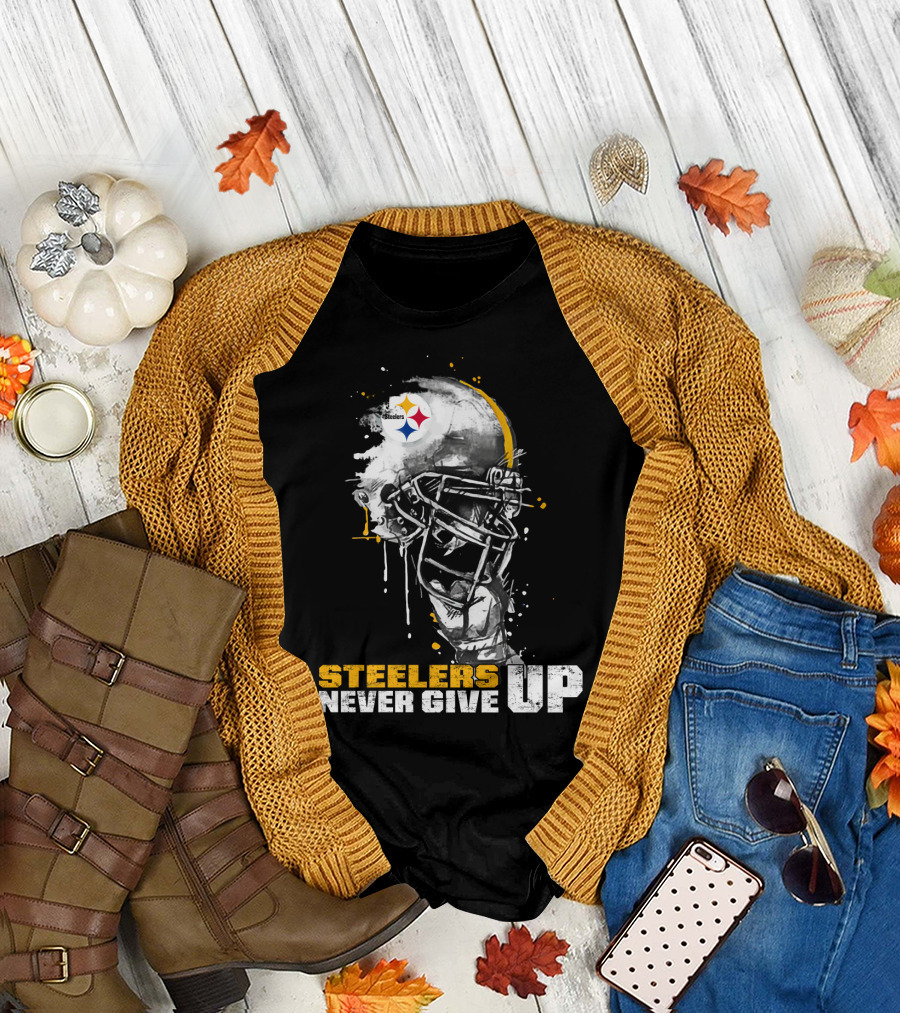 Steelers Never Give Up Helmet *Special Edition T-Shirt