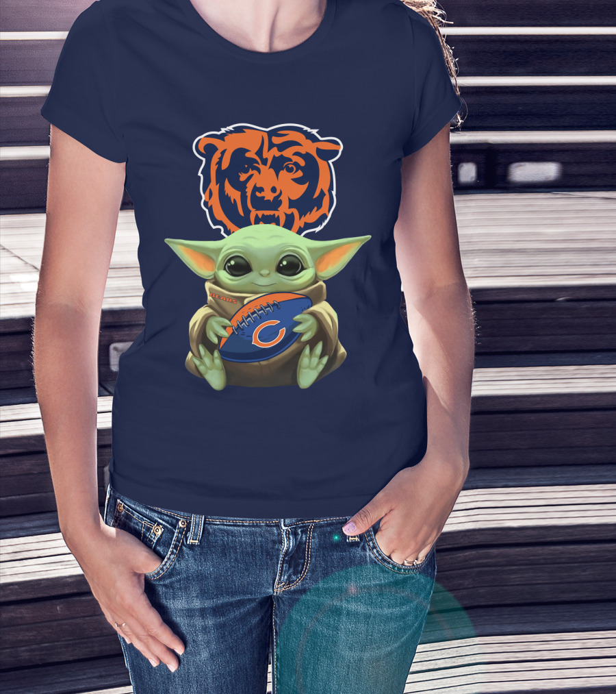 Chicago Bears Baby Yoda Football Fan T-Shirt