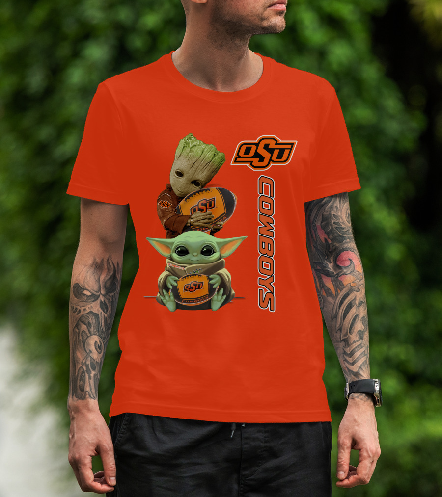 Osu Cowboys Groot And Baby Yoda Hugging Football T-Shirt