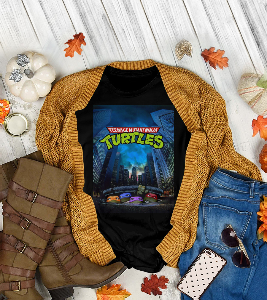 Teenage Mutant Ninja Turtles Cityscape Sewer Scene T-Shirt