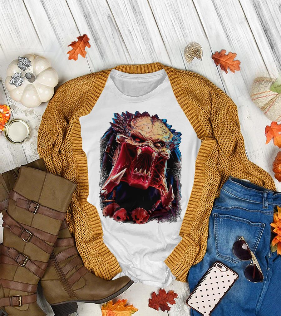 Predator Alien Creature Roaring Face T-Shirt