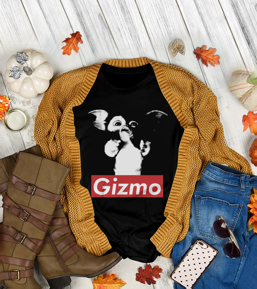 Gizmo Gremlins Vintage Style Black and White Image T-Shirt