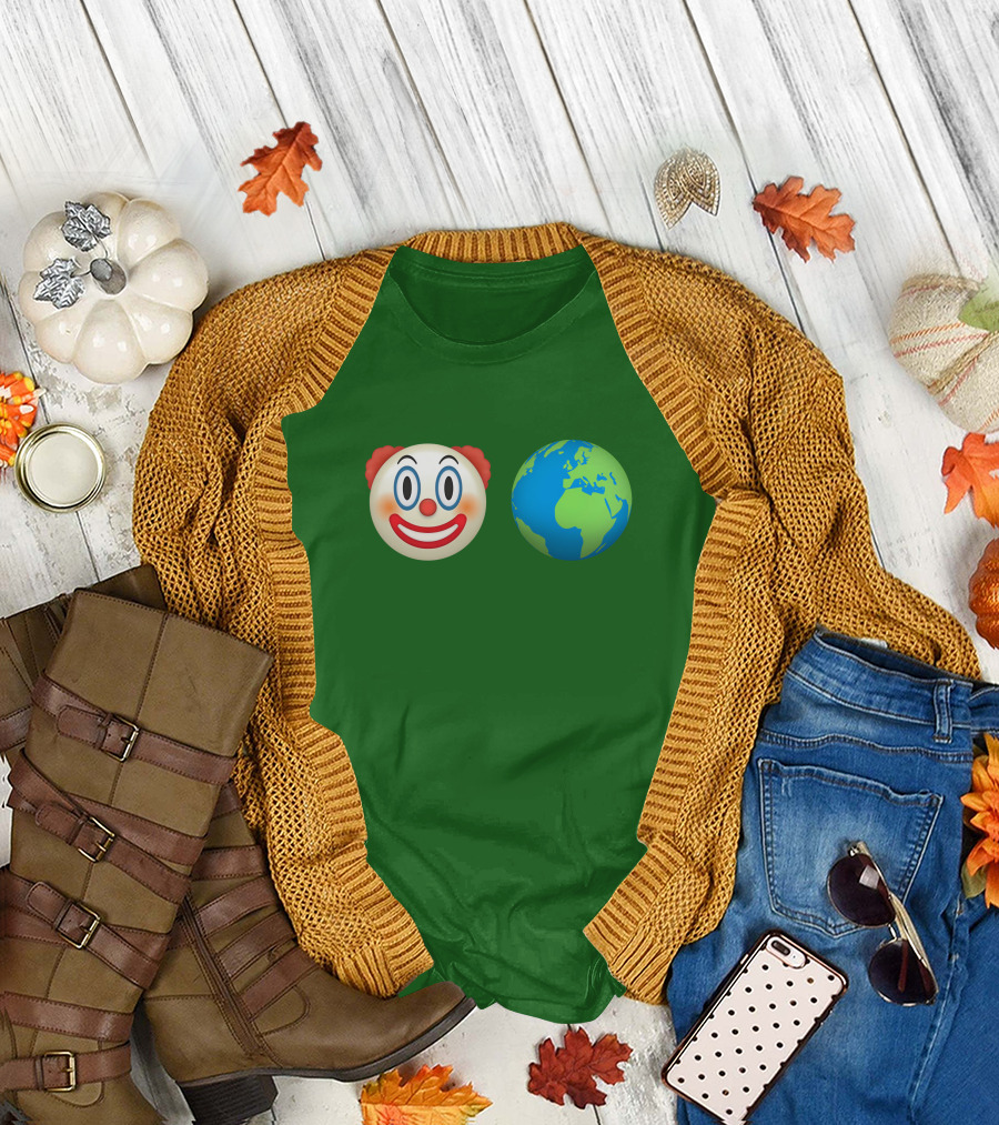 Clown Face Globe Emoji Clown World T-Shirt