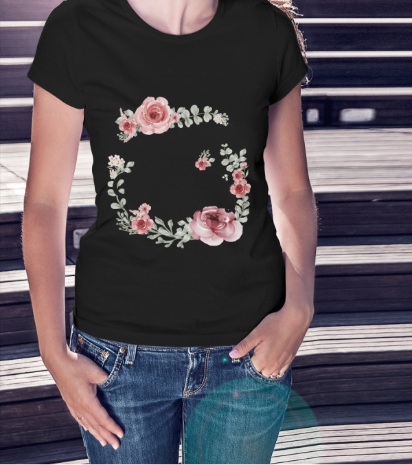 In Everything Give Thanks Floral T-Shirt
