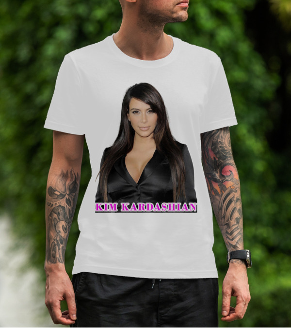 KIM KARDASHIAN T-Shirt