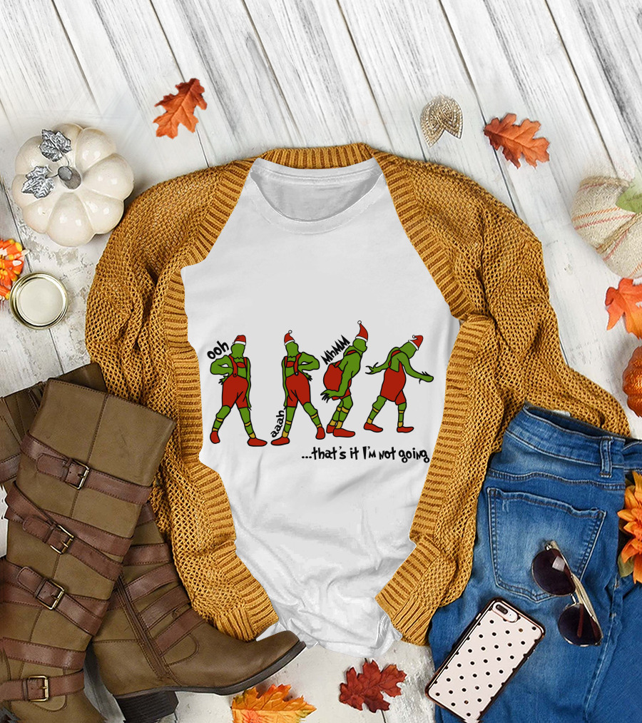 Ooh Aaah Mmm That's It I'm Not Going Holiday Dance Steps Santa Hat T-Shirt