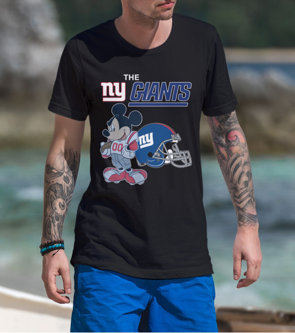 NEW YORK GIANTS MICKEY MOUSE FOOTBALL HELMET 00 T-Shirt
