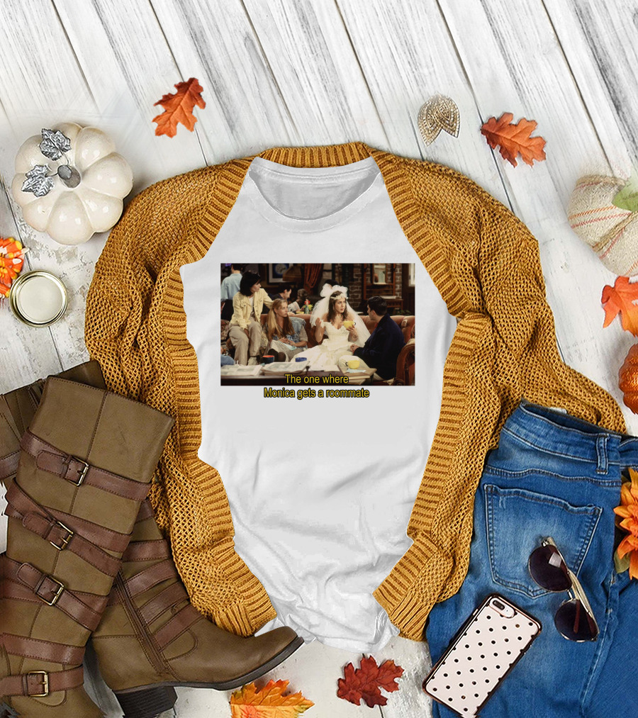 Friends The One Where Monica Gets A Roommate Wedding Dress Scene T-Shirt