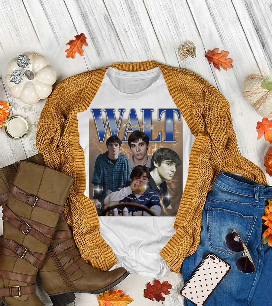 Breaking Bad Vintage 90s Drama Tv Series Walt Junior Photographic Merch Lightning Background T-Shirt
