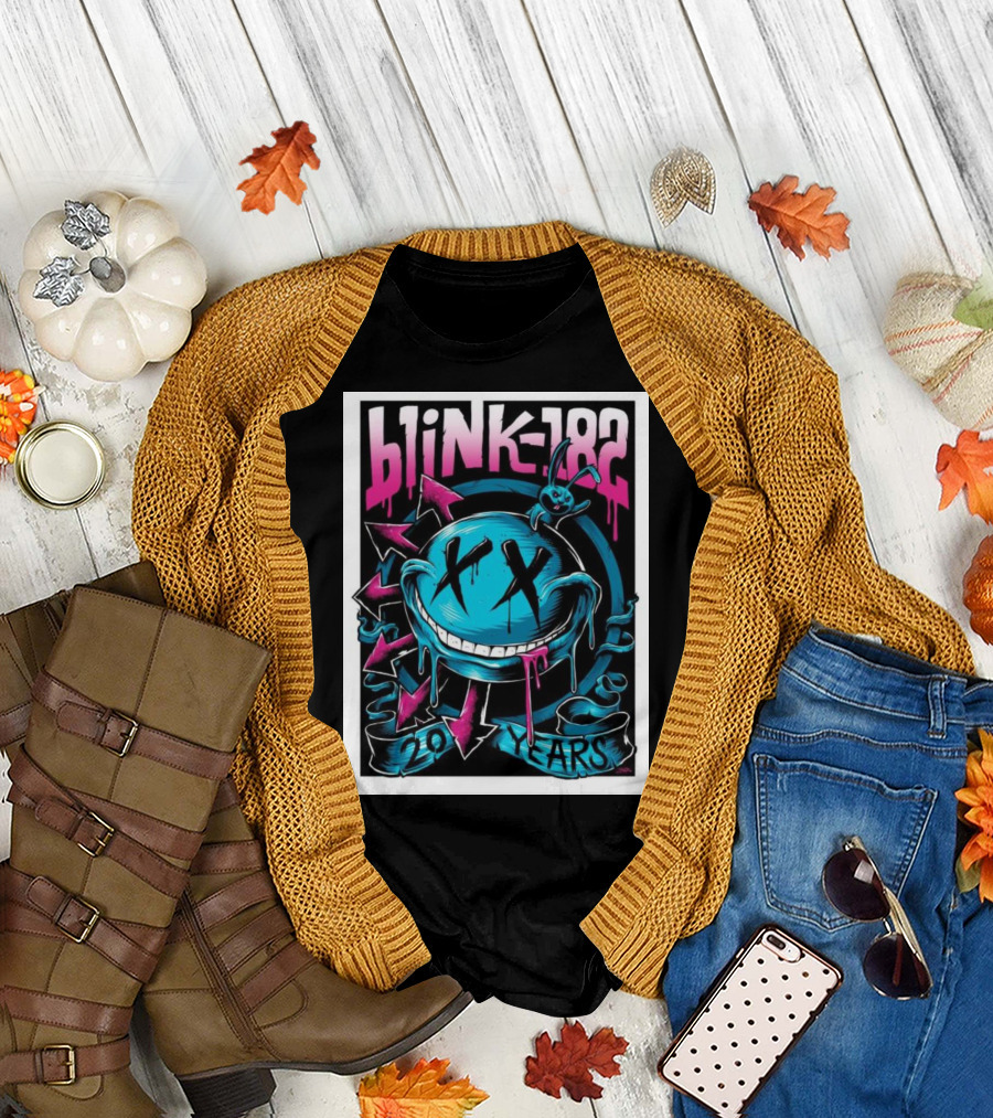 Blink-182 20 Years XX Face and Rabbit Arrows T-Shirt