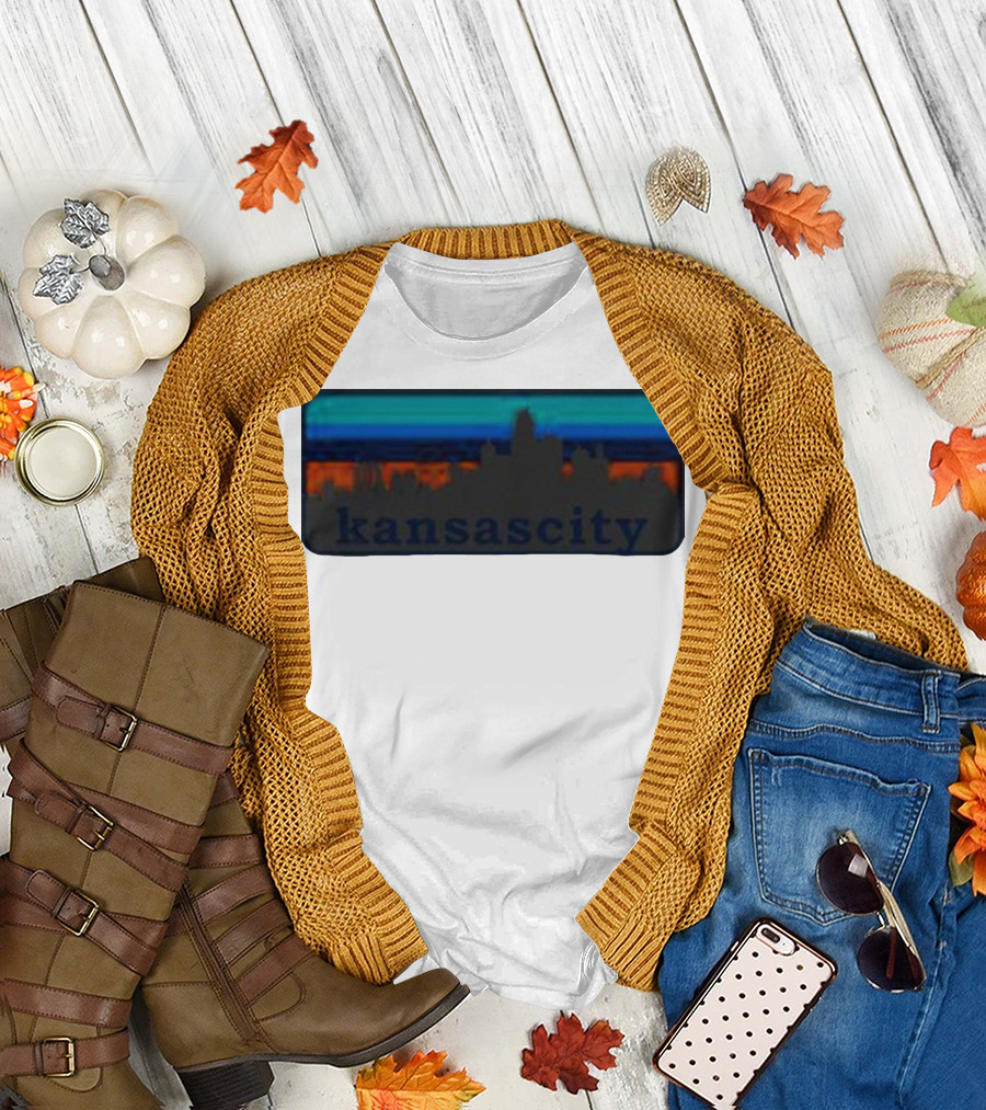 kansas city skyline vintage retro sunset T-Shirt