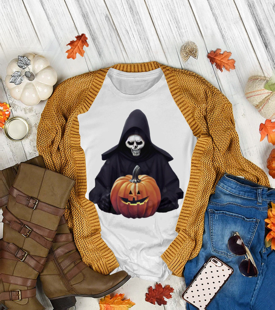 Grim Reaper Holding Jack-O'-Lantern Pumpkin T-Shirt