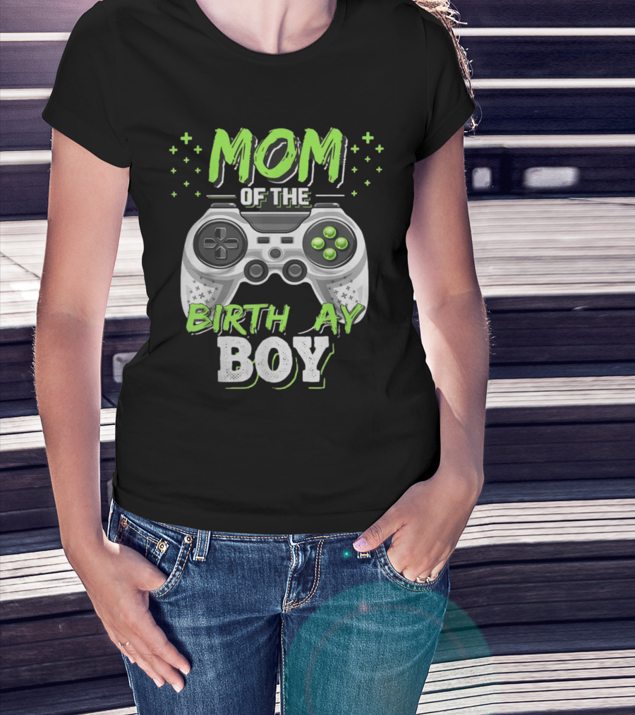 Mom Of The Birthday Boy Gamer Controller Matching Video Gamer Birthday Party T-Shirt