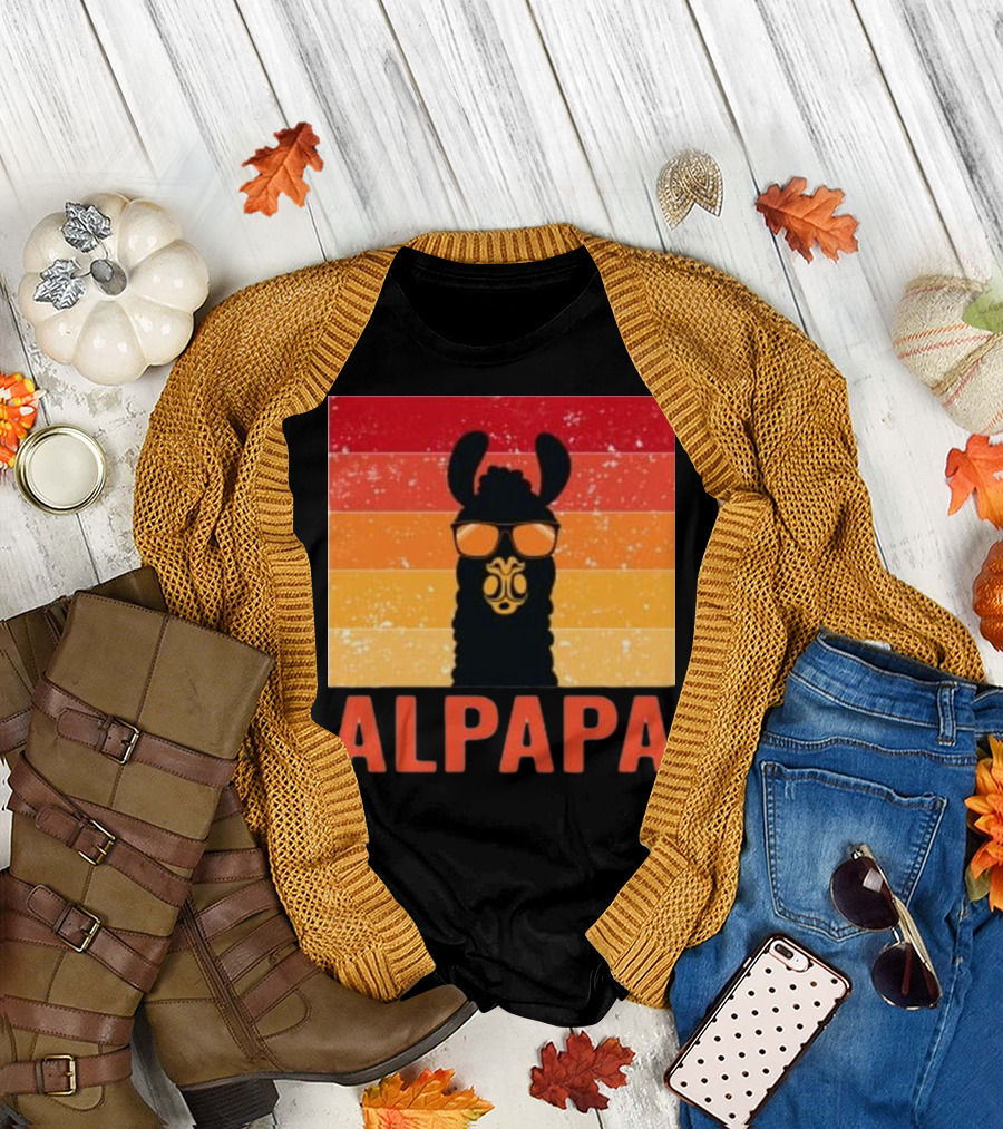 Llamafathers Day ALPAPA Vintage Groovy T-Shirt