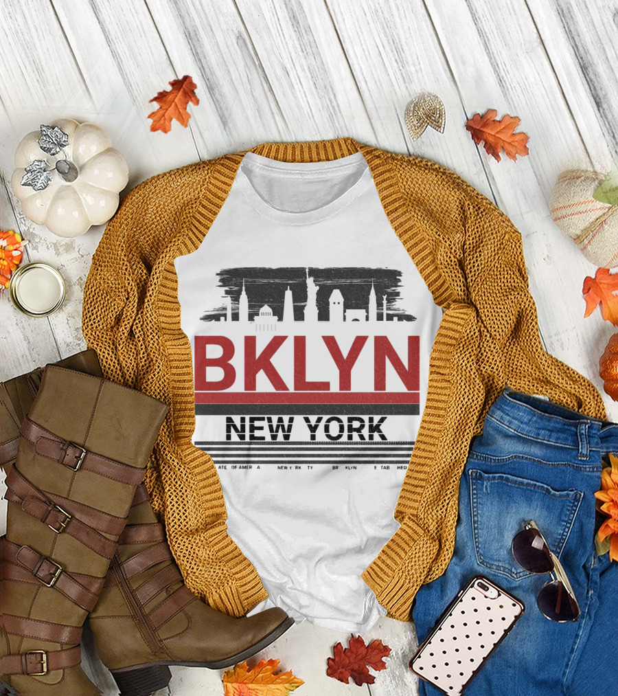 BKLYN New York Skyline Silhouette Landmarks T-Shirt