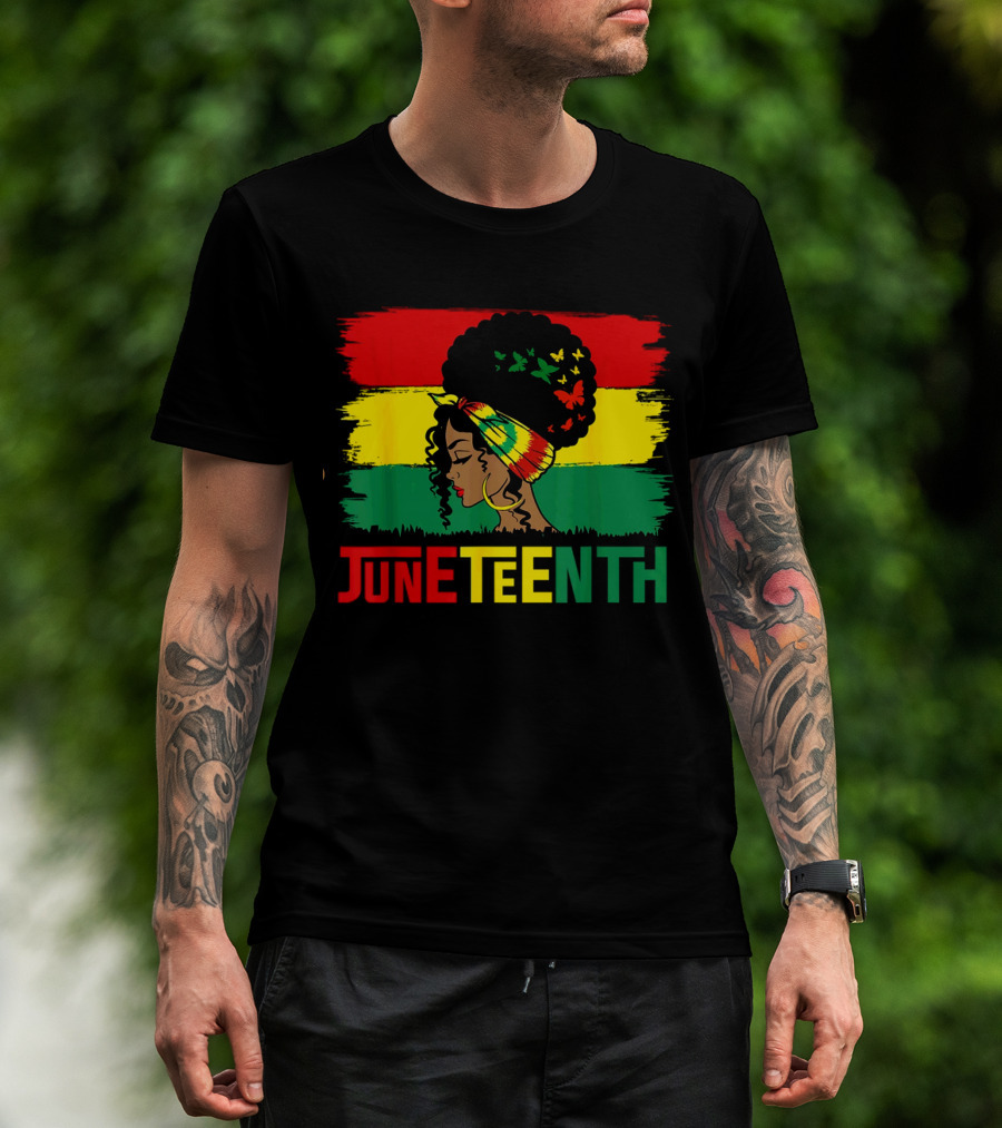Juneteenth Remembering My Ancestors Celebrate Black Freedom Afro Woman Rasta Colors Flags T-Shirt