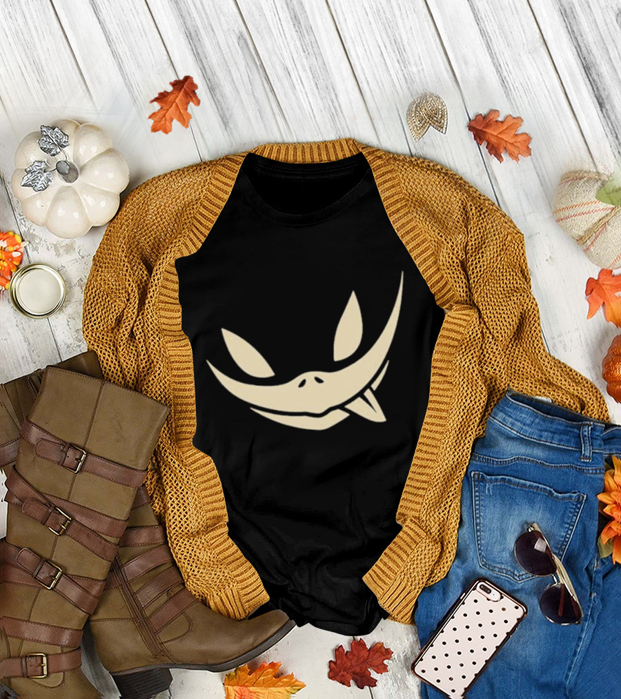 Info Rivers Madkat X Rivers Smirking Cat Face T-Shirt