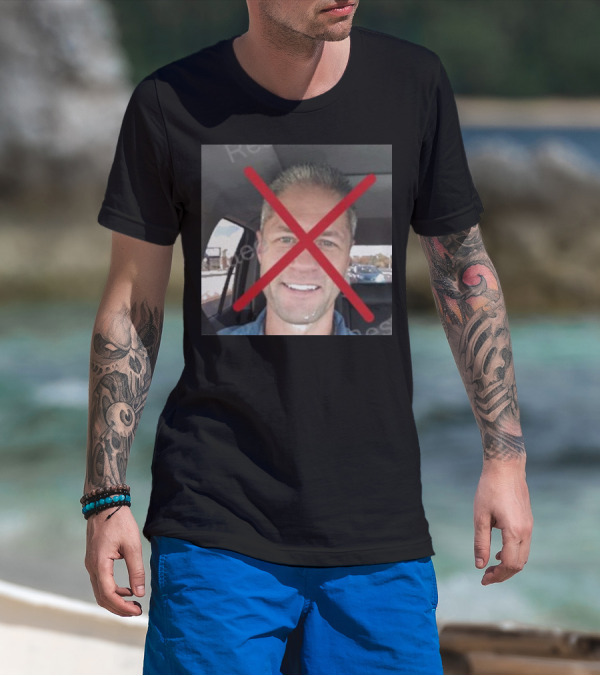 Lana Del Rey No Sean Larkin Red Crossed Out Face Image T-Shirt