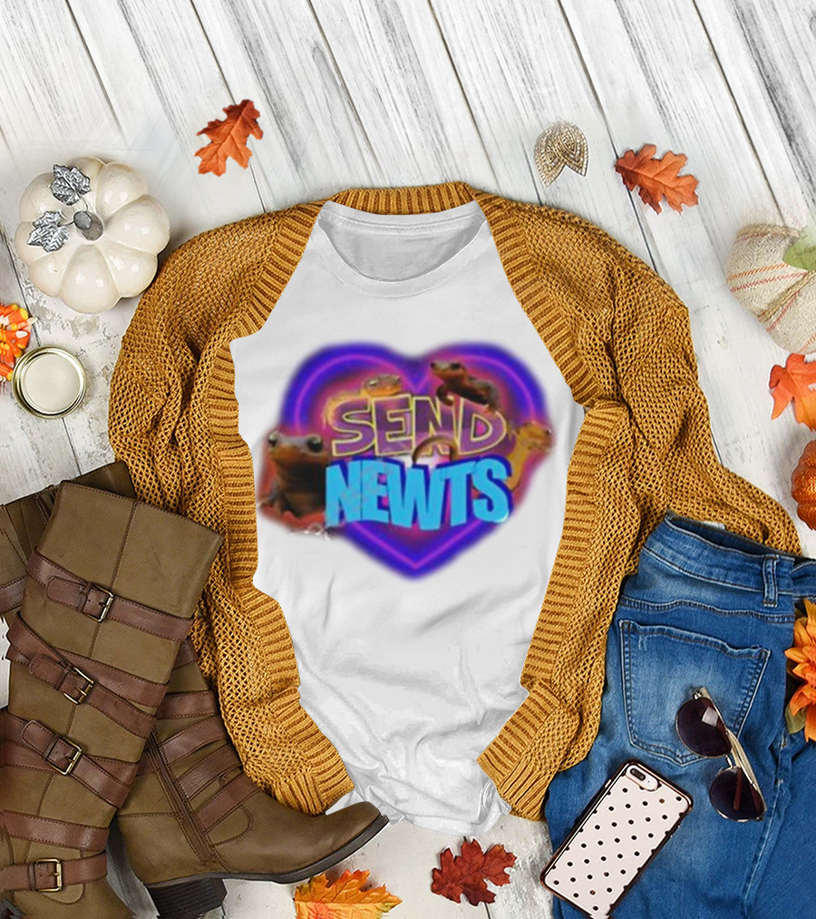 Swankyswamprat Send Newts Heart Frogs Neon T-Shirt