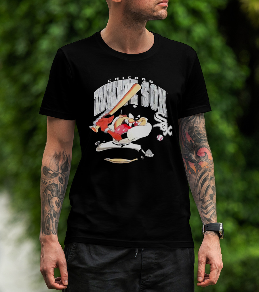 Chicago White Sox 1996 Taz Baseball Character With Bat T-Shirt