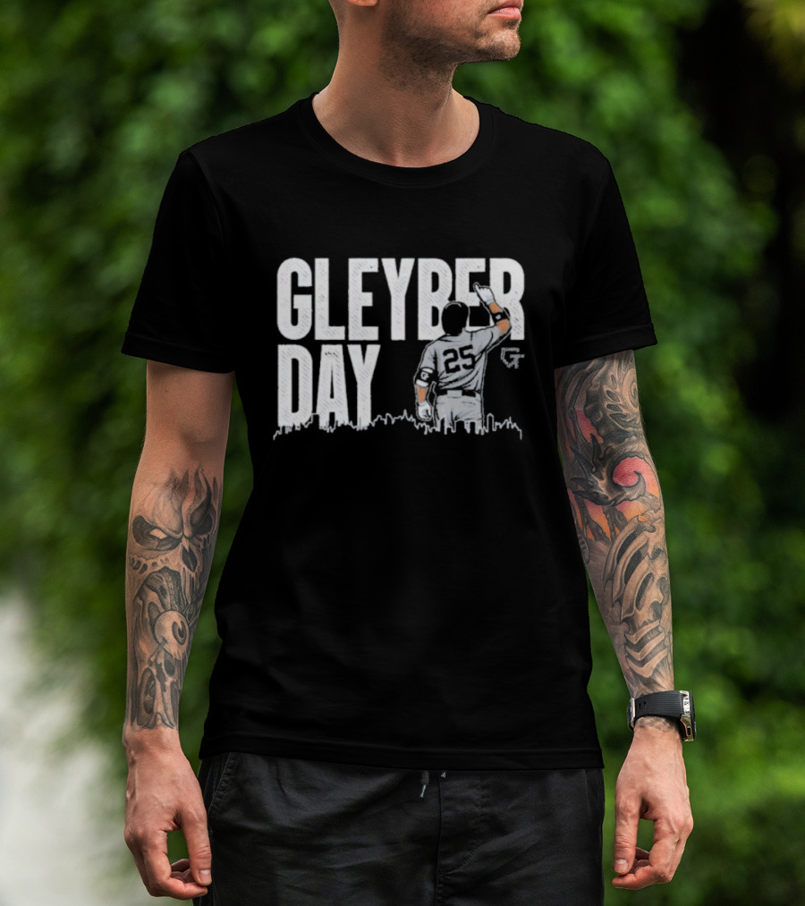 Gleyber Day Baseball Player 25 Salute With City Skyline T-Shirt