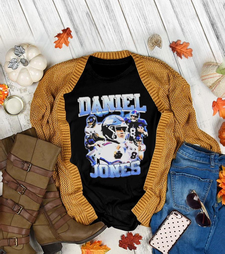 Daniel Jones Ny Giants Football Quarterback Montage T-Shirt