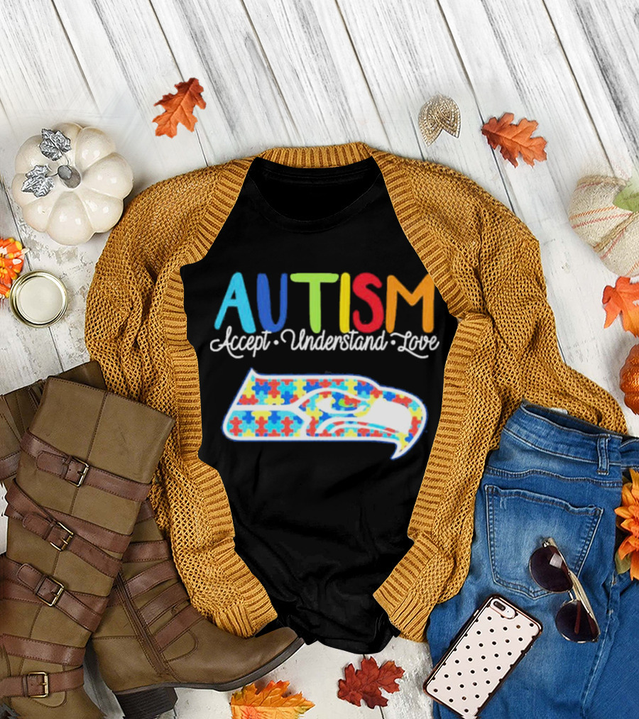 Seattle Seahawks NFL Autism Accept Understand Love Puzzle T-Shirt