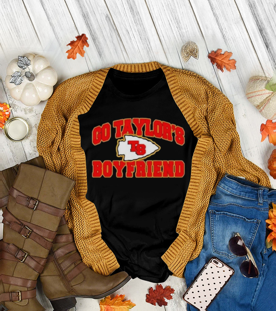 Go Taylor's Boyfriend TS Arrowhead Motif T-Shirt